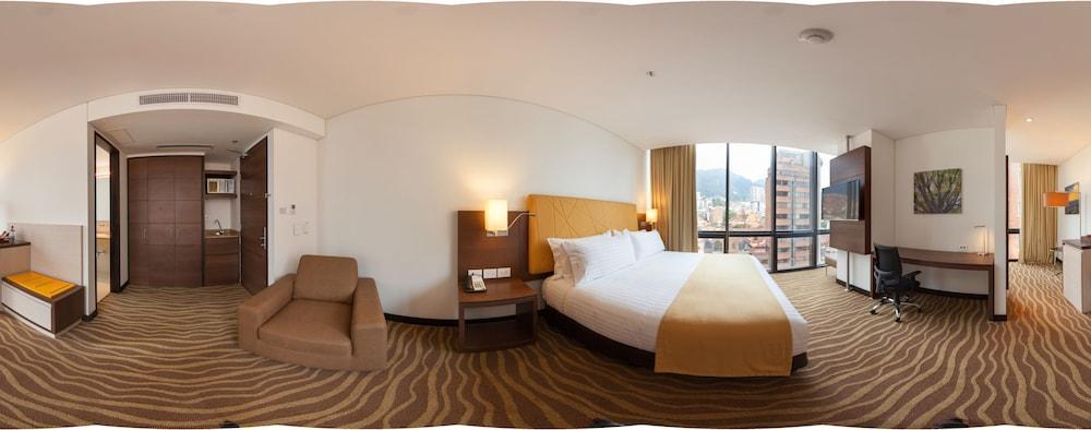 Holiday Inn Express&Suites Bogota Zona Financiera, an IHG Hotel Exterior foto